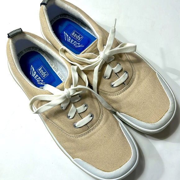 Keds Stretch Women's Fashion Wrapped Toe Sneakers Shoes Size 7.5 Beige Fabric - Picture 1 of 6